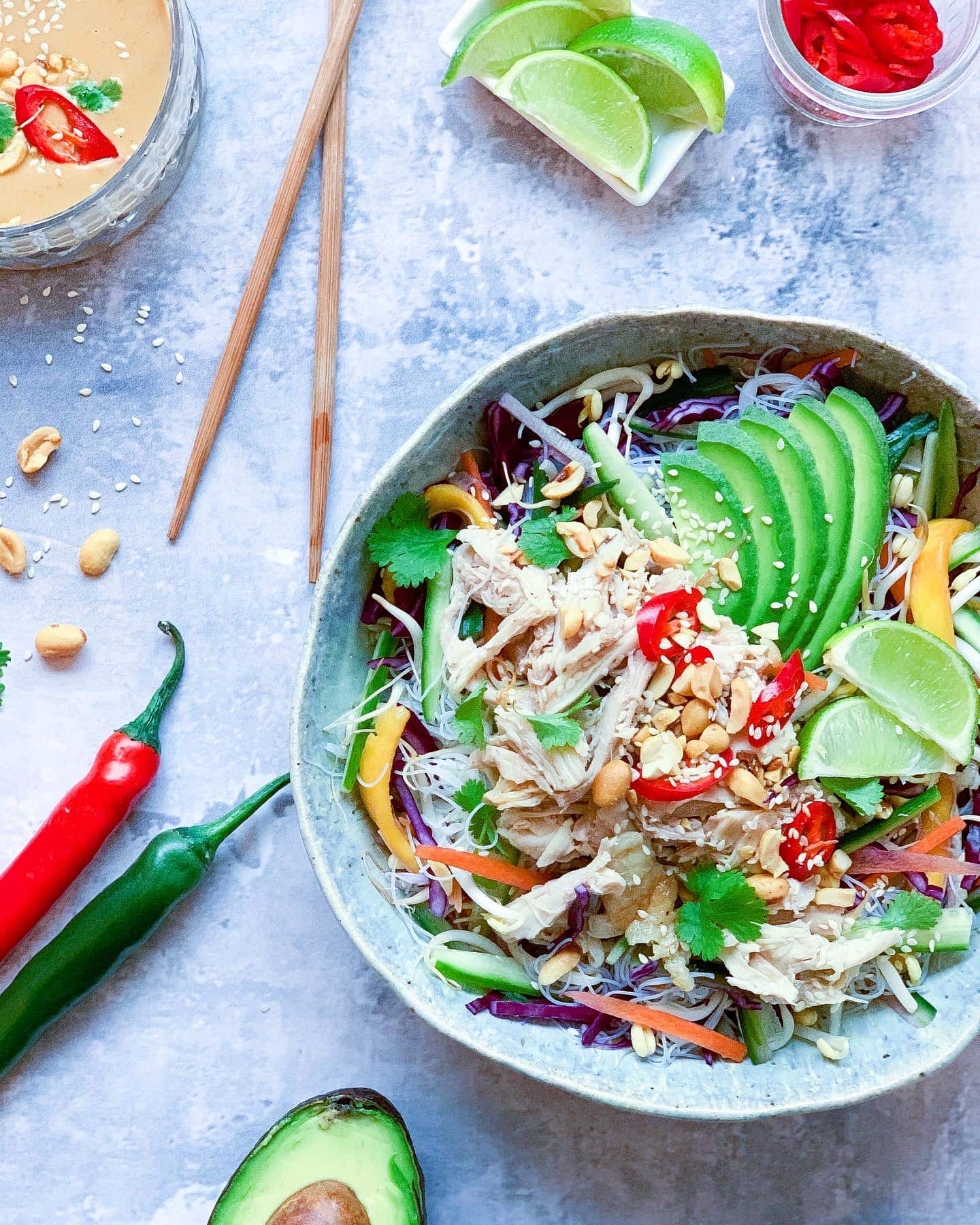 Frijsenborg Asiatisk nudelsalat med kylling