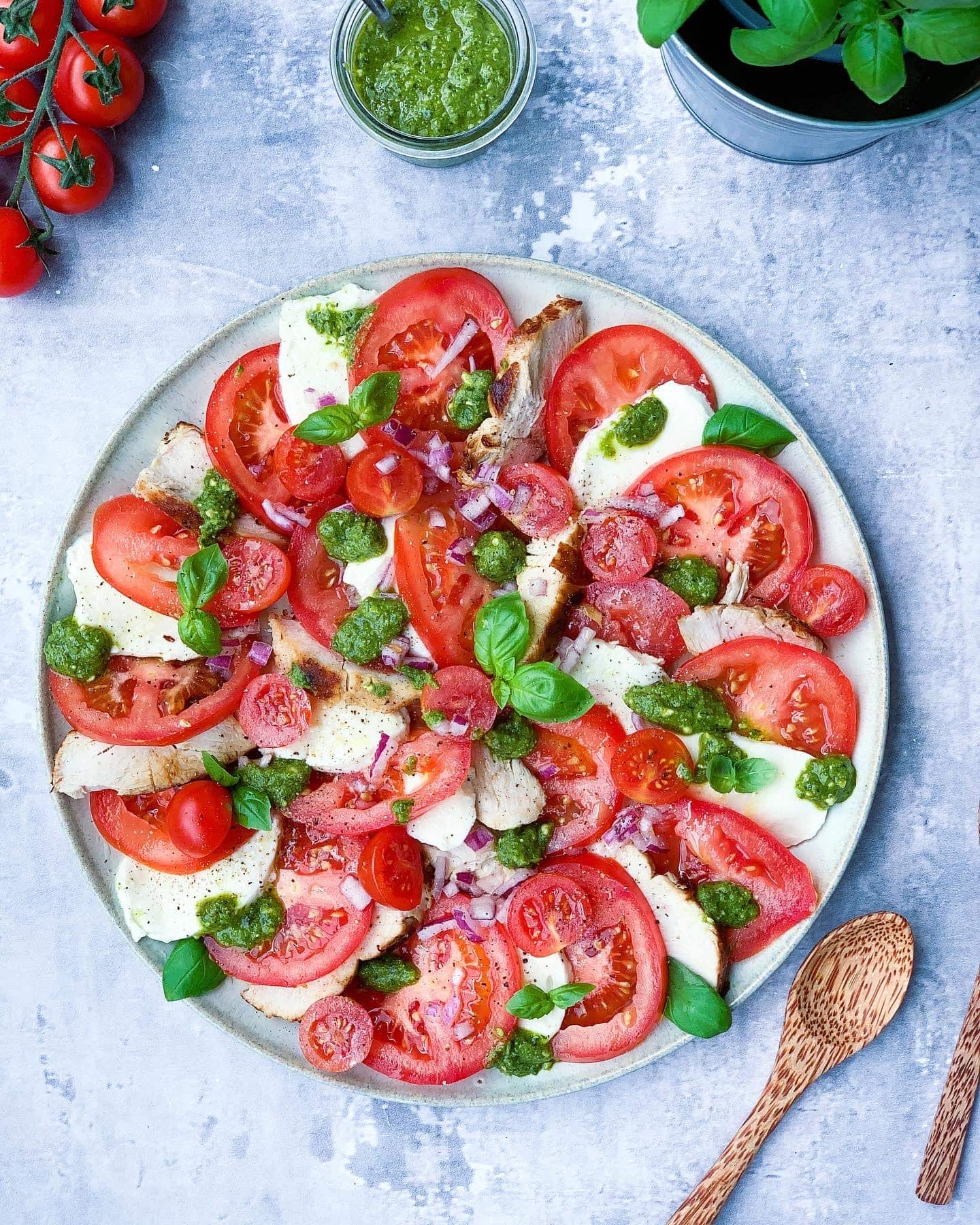 Frijsenborg tomatsalat med kylling