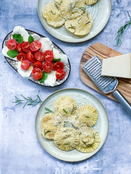 Frijsenborg ravioli med svampe og kylling