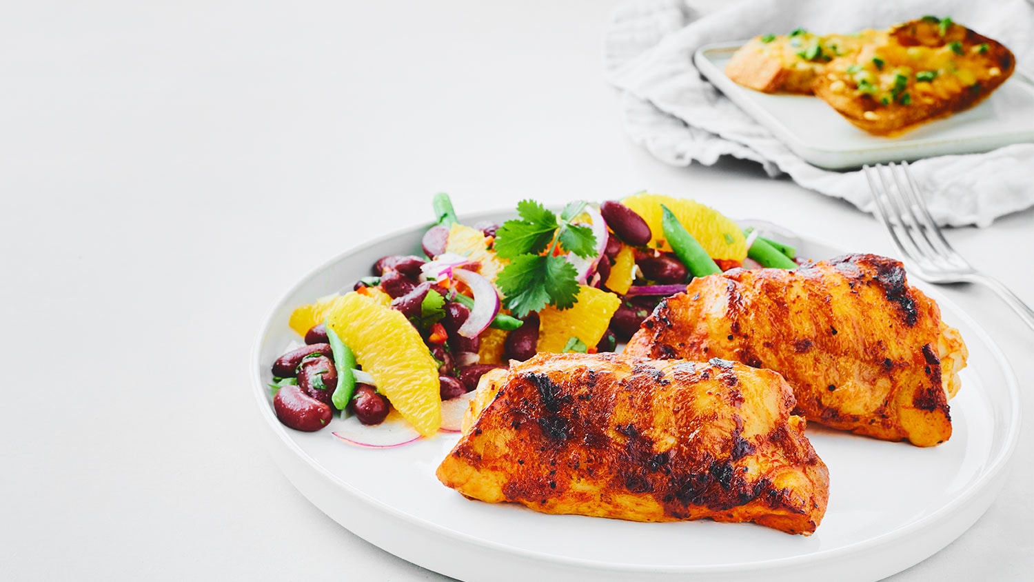 Frijsenborg BBQ Spareribs Med Bønnesalat